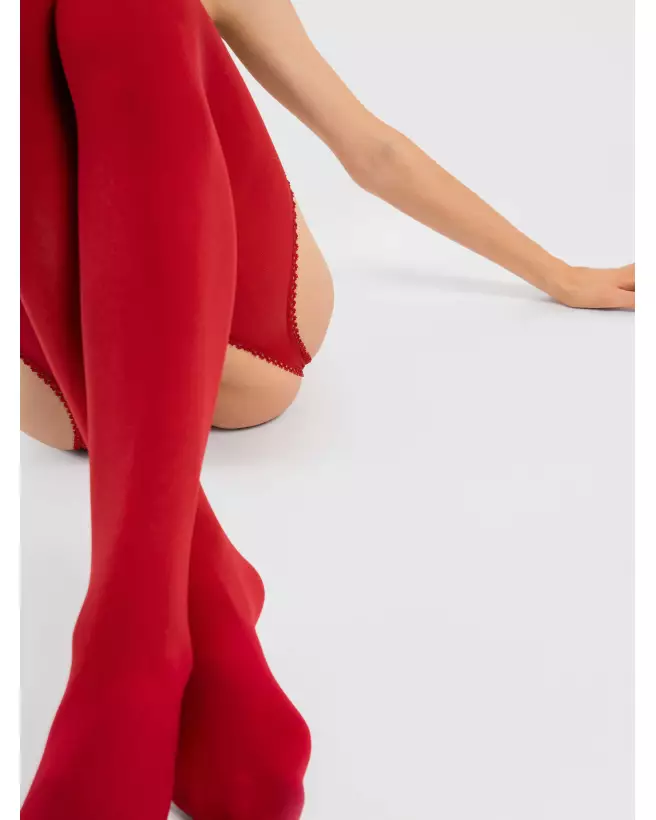 Image des bas jarretelles Diavola 60 DEN rouge par Fiore, élégance et séduction en lingerie-2