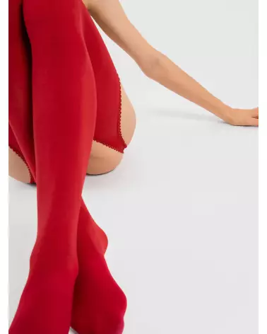 Image des bas jarretelles Diavola 60 DEN rouge par Fiore, élégance et séduction en lingerie-2