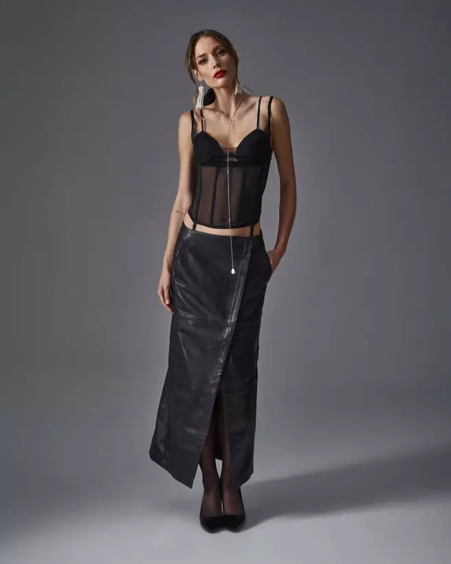 Corset Sibilie Obsessive en noir avec maille élastique et bretelles réglables-5