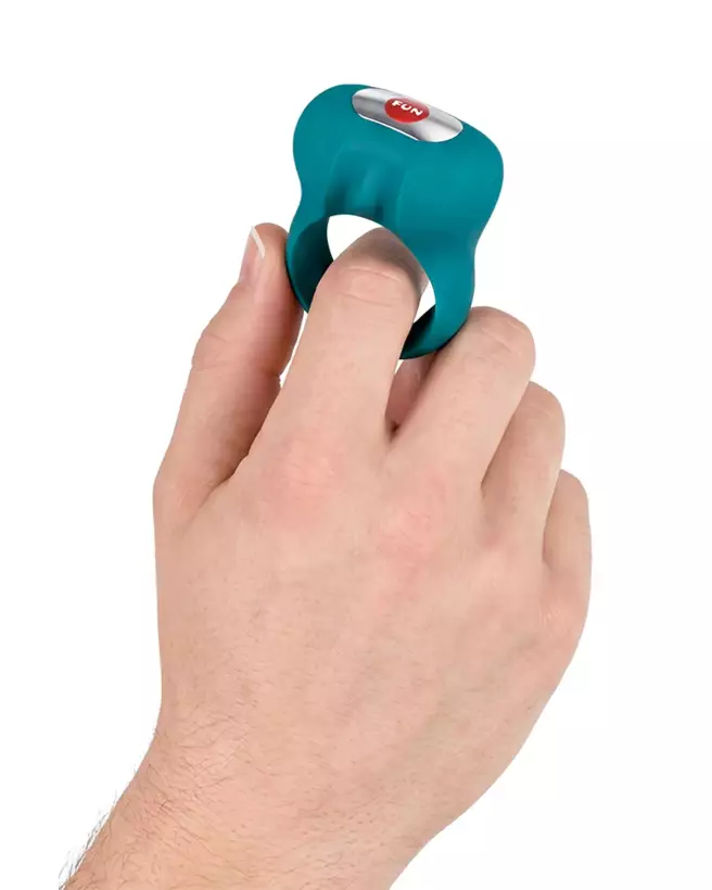 Image du cockring FUN FACTORY STEADY VERT, conçu pour améliorer performance et endurance-2