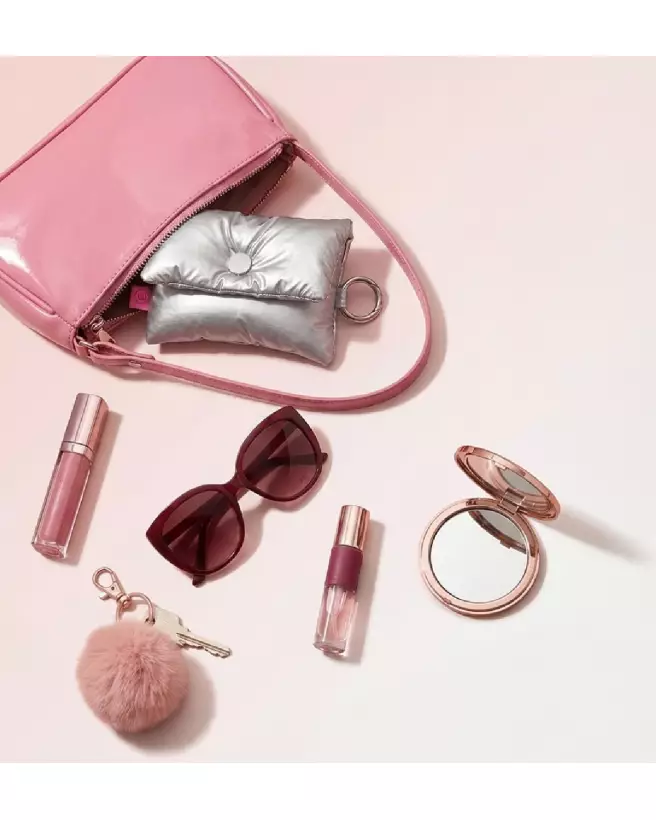 Womanizer Snap Pouch Silver pochette élégante rangement stimulation clitoridienne sextoy femme accessoire intime-7