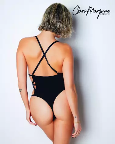 Image de la lingerie Le Numéro I par Clara Morgane, élégance et confort-3