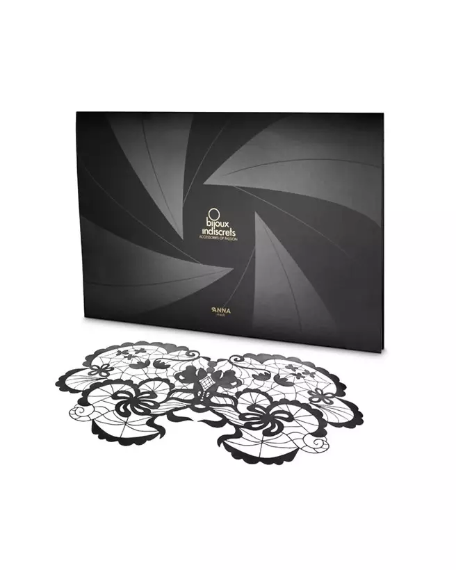 Masque Anna Noir de Bijoux Indiscrets pour élégance et mystère-3