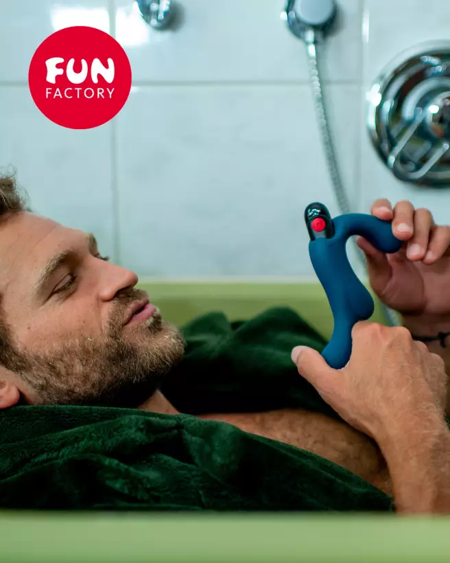 Image du stimulateur de prostate Fun Factory Duke en action-20