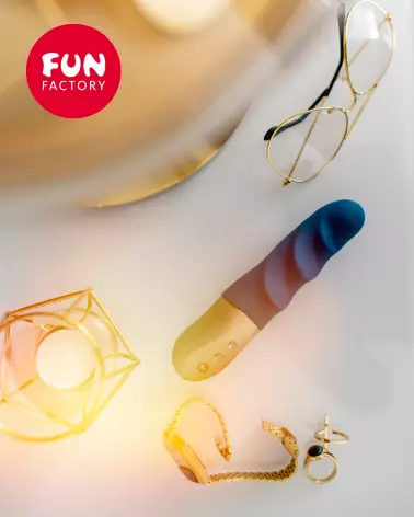 Image Stronic Petite de FUN FACTORY, vibromasseur pulsatoire compact et puissant-17