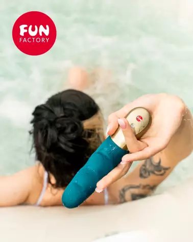 Image Stronic Petite de FUN FACTORY, vibromasseur pulsatoire compact et puissant-27