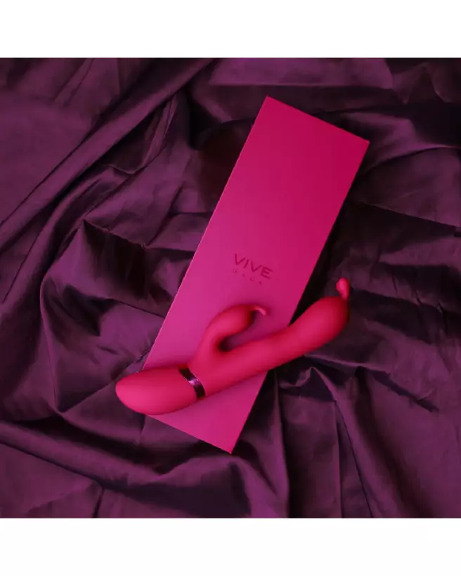 Vibrating Bunny Ear G-Spot Rabbit VIVE by Shots en action-6