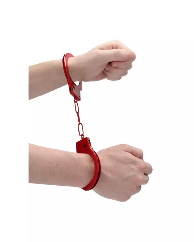 Image des Beginner's Handcuffs par Ouch! by Shots, menottes confortables pour débutants en BDSM-7