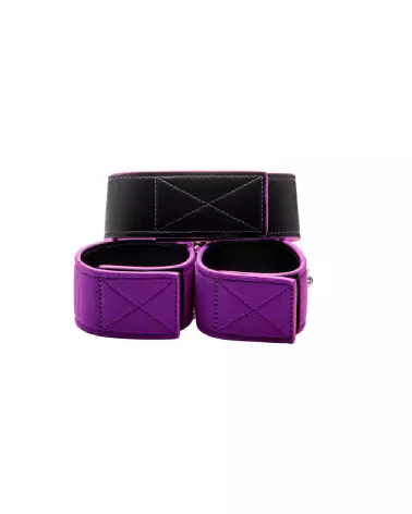 Image des colliers et menottes réversibles Ouch! by Shots, accessoires modulables et élégants-3