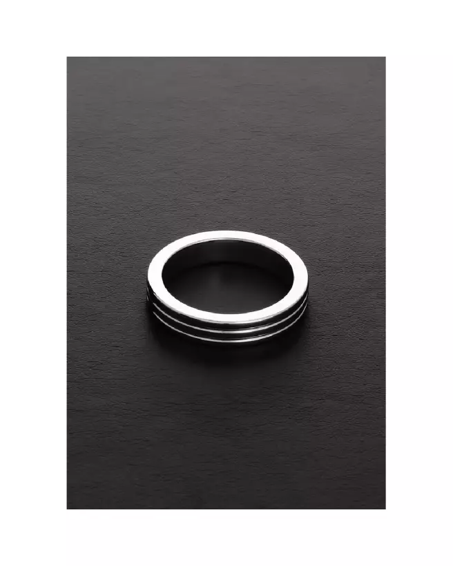 Image de l'anneau Ribbed C-Ring en métal, marque Steel by Shots, dimensions 10x45 mm-3