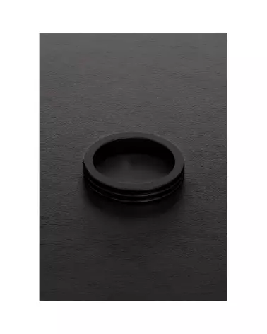 Image de l'anneau C en métal doré ribbed de Steel by Shots-3