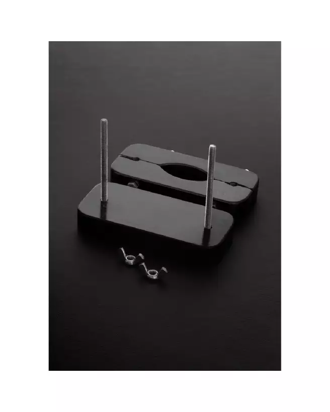 Image Ball Buster - Étau à Testicules en Métal de Steel by Shots, Accessoire BDSM Robuste-3