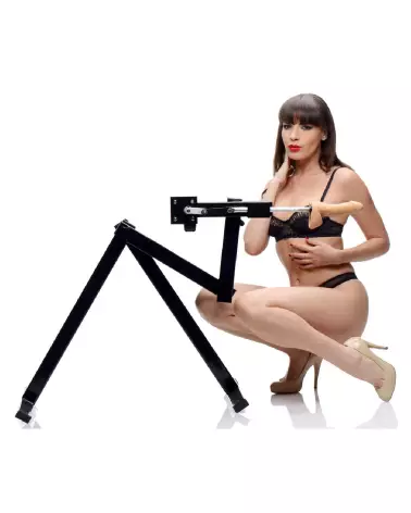 Matrix Multi-Angle Sex Machine par XR Brands en action-7