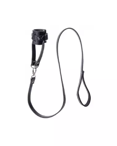 Image du STRICT Ball Stretcher with Strap de XR Brands en cuir ajustable-3