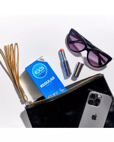 Image des préservatifs EXS Regular, pack de 12, haute qualité et confort-3