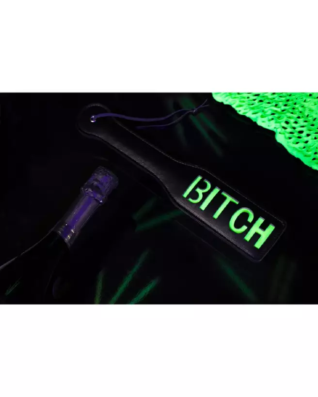 Photo du Paddle Bitch Glow in the Dark Neon Green de Ouch!, parfait pour BDSM-5
