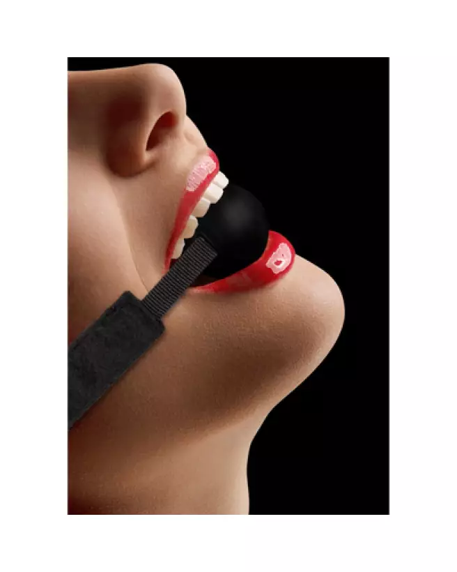 Baillon boule en silicone ajustable Ouch! by Shots pour jeux BDSM-1