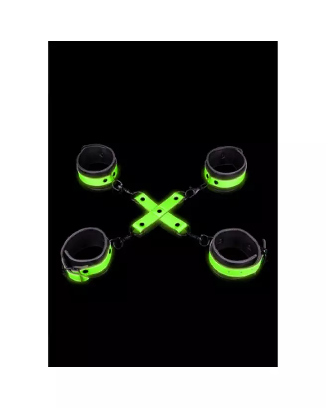 Menottes phosphorescentes Ouch! by Shots pour poignets et chevilles en action-1