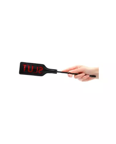 Image du Crop SLUT de la marque Ouch! by Shots, accessoire BDSM-4