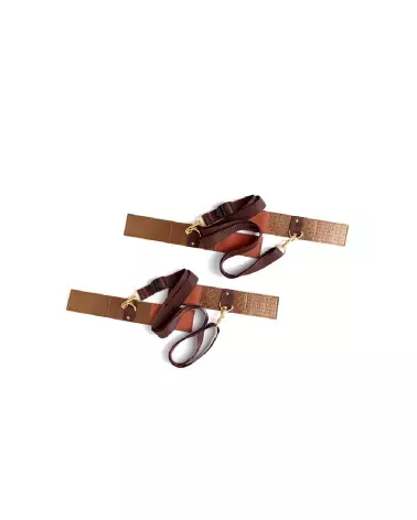 Image des Wrist to Ankle Binders de Xplay by Allure - Accessoires BDSM sécurisés et confortables-2