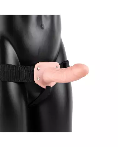 Hollow Strap-On 6 Inch de RealRock by Shots pour Hommes sans Testicules-4