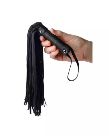 Image du Mini Flogger Pleather Pleasure par XR Brands pour jeux BDSM-2