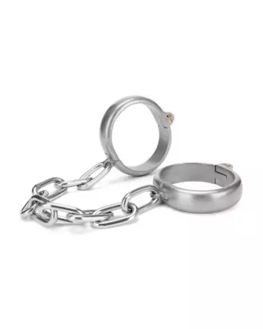 Image des menottes Heavy Duty Hand Cuffs Silver par Prowler Red, robustes et sécurisées pour professionnels et jeux de r-1