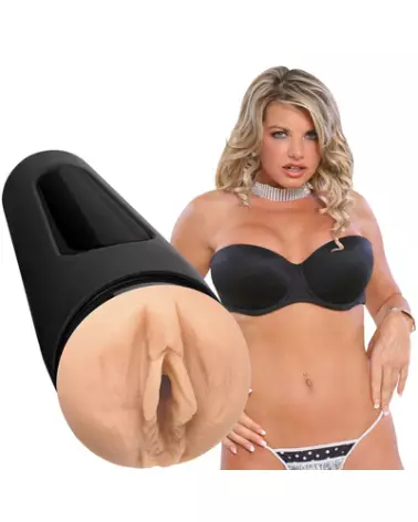 Vicky Vette Ultraskyn Masturbator par Doc Johnson en action-1