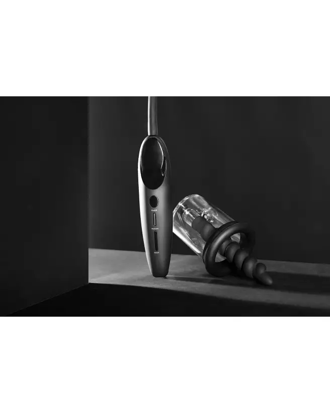 Pompe à vide automatique rechargeable Ouch! by Shots pour usage anal-5