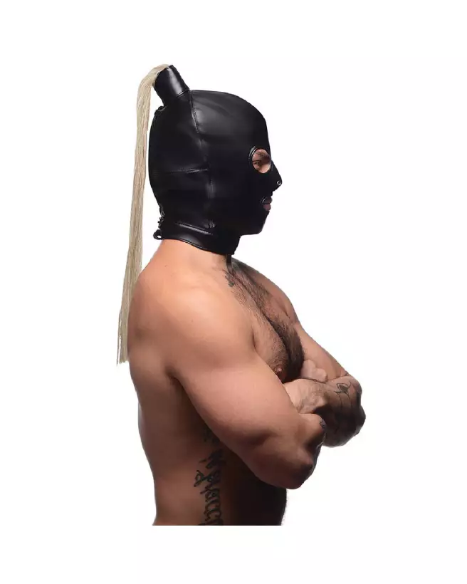 Masque de bondage XR Brands avec queue de cheval blonde pour jeux érotiques-5