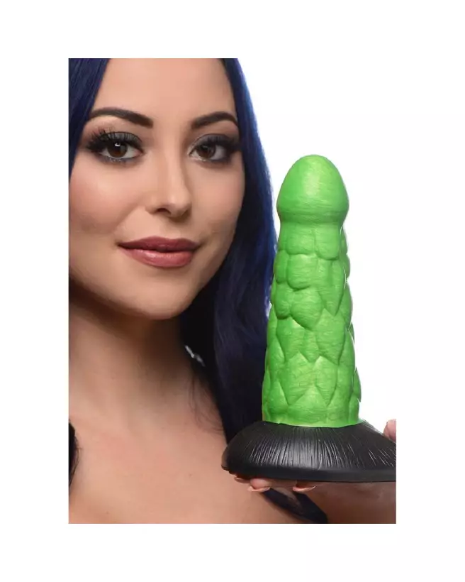 Image du Radioactive Reptile Silicone Dildo avec texture écaille par XR Brands-5