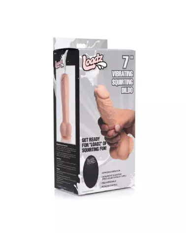Squirting Dildo 8.5 pouces de XR Brands en action, sextoy réaliste-2