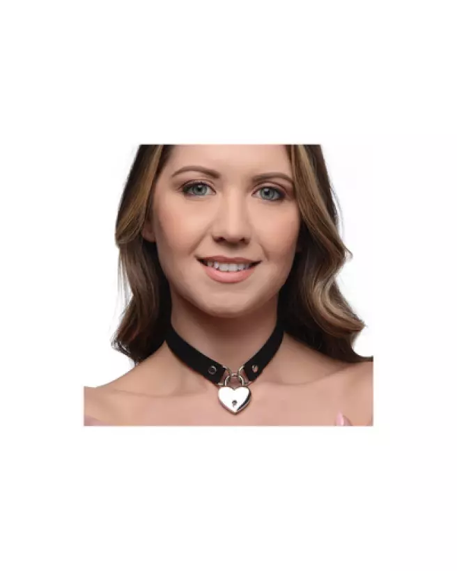 Photo du Collier Choker Lock-It de XR Brands avec cadenas en forme de cœur et clé-1