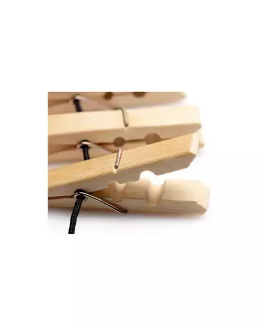 Image de Firecracker 24 Clothespin Body Chain par XR Brands pour stimulation des tétons et clitoris-7