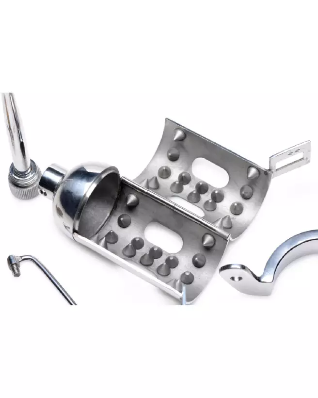 Spiked Chamber Chastity Cage par XR Brands en métal avec pointes internes pour chasteté sécurisée-5