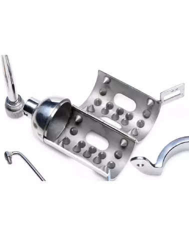 Spiked Chamber Chastity Cage par XR Brands en métal avec pointes internes pour chasteté sécurisée-5