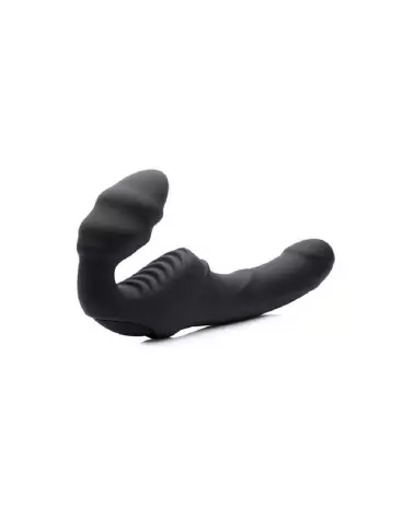 Slim Rider Strapless Ribbed Vibrating Strap-On de XR Brands en action-4