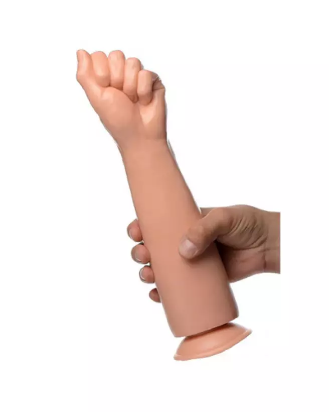 Image du Fisto Clenched Fist Dildo XXL par XR Brands, sextoy grand format pour stimulation avancée-1