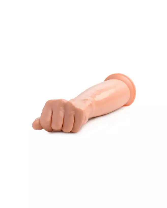Image du Fisto Clenched Fist Dildo XXL par XR Brands, sextoy grand format pour stimulation avancée-3