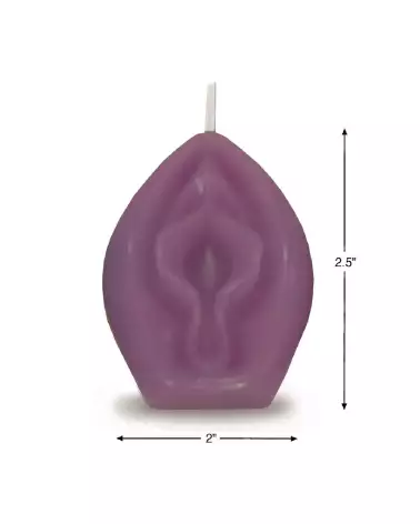 Photo de la bougie parfumée vanille Eden's Candle en forme d'aubergine de Little Genie Productions-4