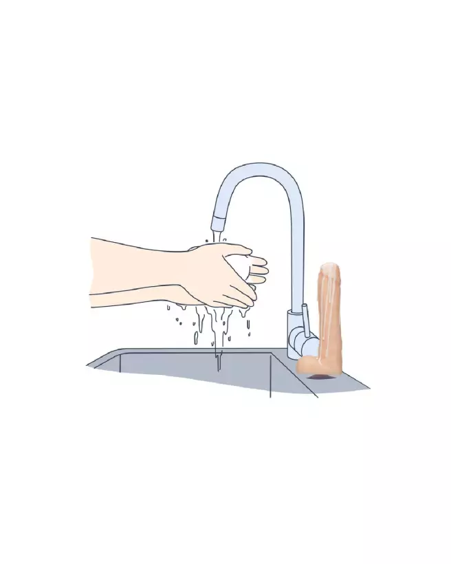 Image du savon Dicky Soap avec Balls de S-Line by Shots, parfait pour cadeaux humoristiques-4
