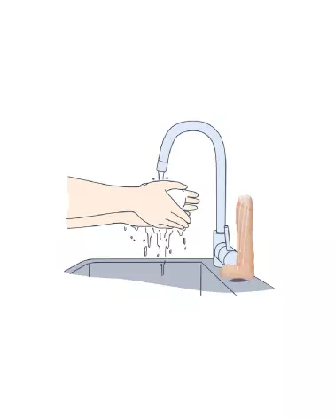 Image du savon Dicky Soap avec Balls de S-Line by Shots, parfait pour cadeaux humoristiques-4