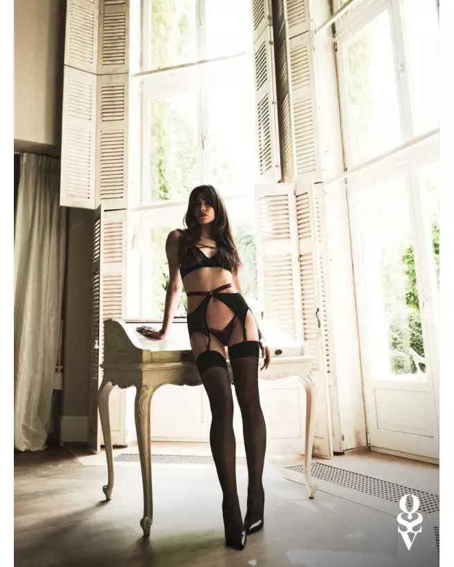 Photo de l'ensemble Novenes 3 pièces noir par Obsessive, lingerie de luxe-4