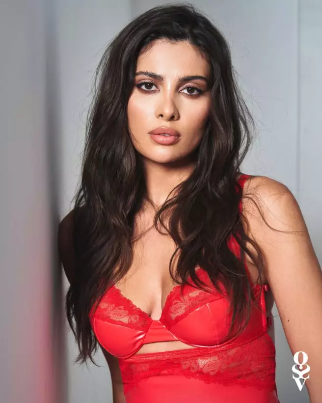 Nuisette Aliosa Obsessive rouge avec string assorti, lingerie élégante et séduisante-4