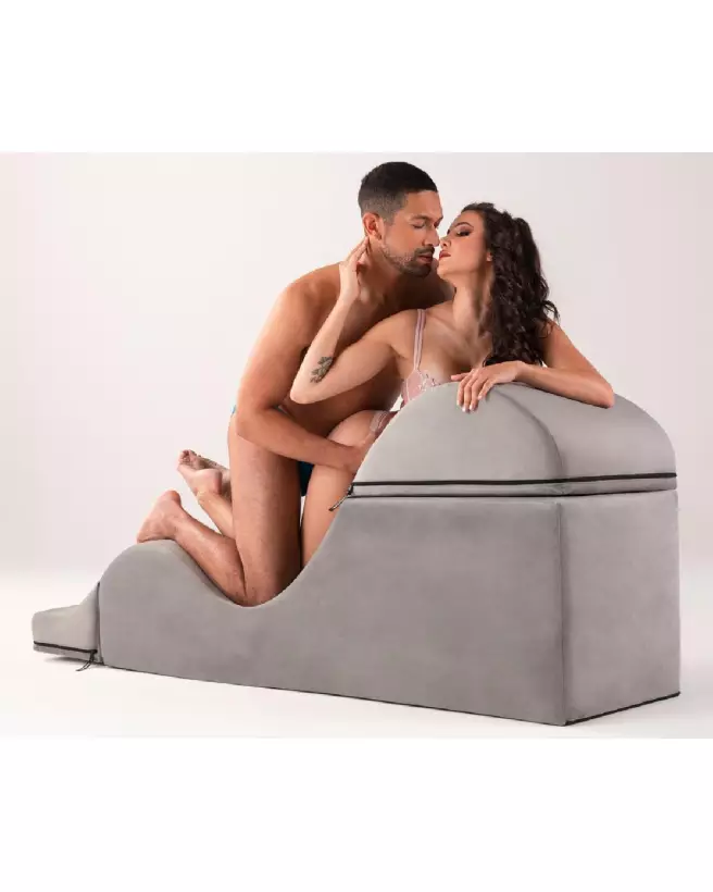 Chaise Aria Flip Grey de Liberator dans un intérieur moderne-6
