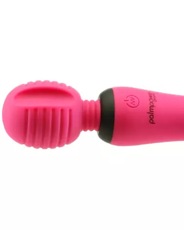 Image du Palmpower Groove Mini Wand Fuchsia, masseur puissant et portable-4