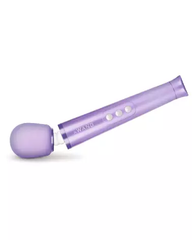 Image du Wand Petite Violet par Le Wand, vibromasseur compact et élégant-3