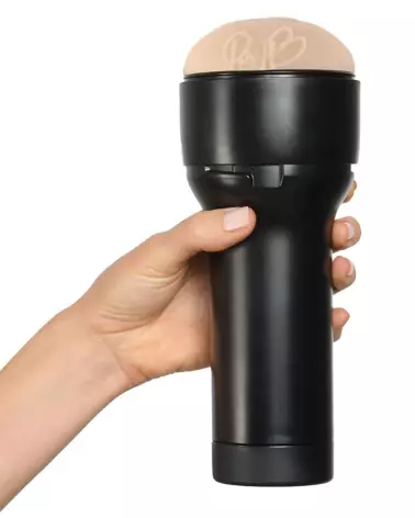 Image du masturbateur Feel Rae Lil Black de Kiiroo pour plaisir intense-5
